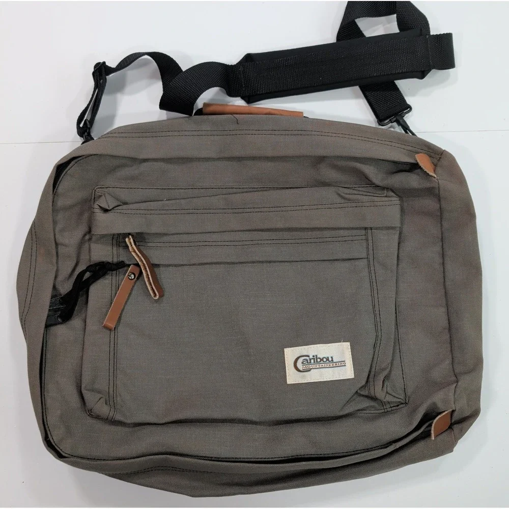 Vintage Caribou Mountaineering Convertible Travel Bag Backpack/Messenger/Brief